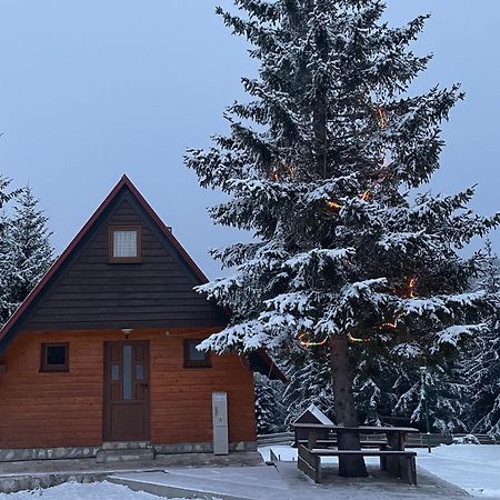 Bungalows Krstajic 자블야크 외부 사진