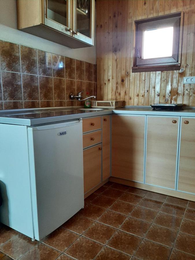 Bungalows Krstajic 자블야크 외부 사진