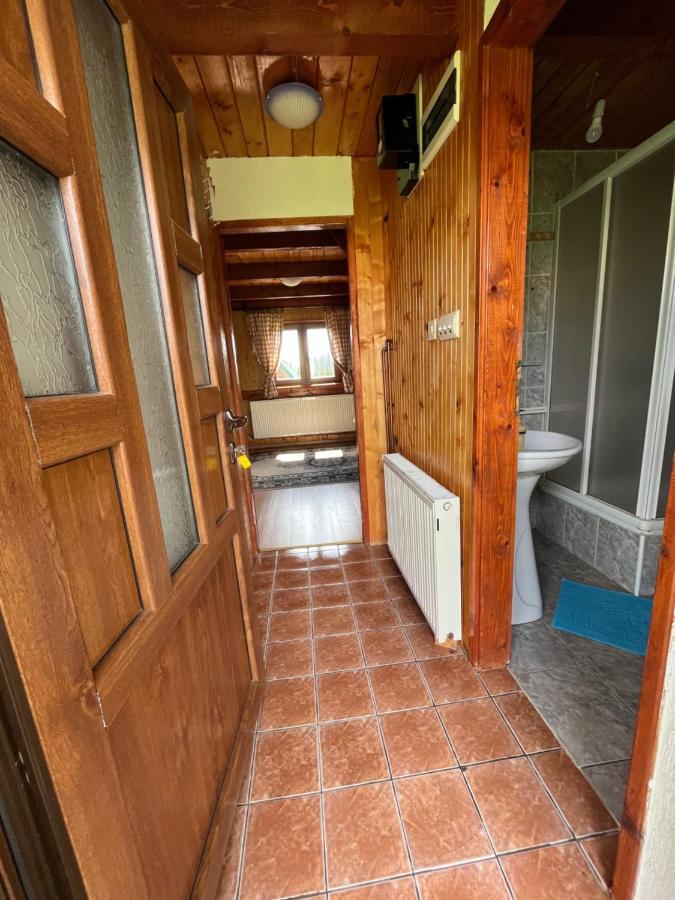 Bungalows Krstajic 자블야크 외부 사진