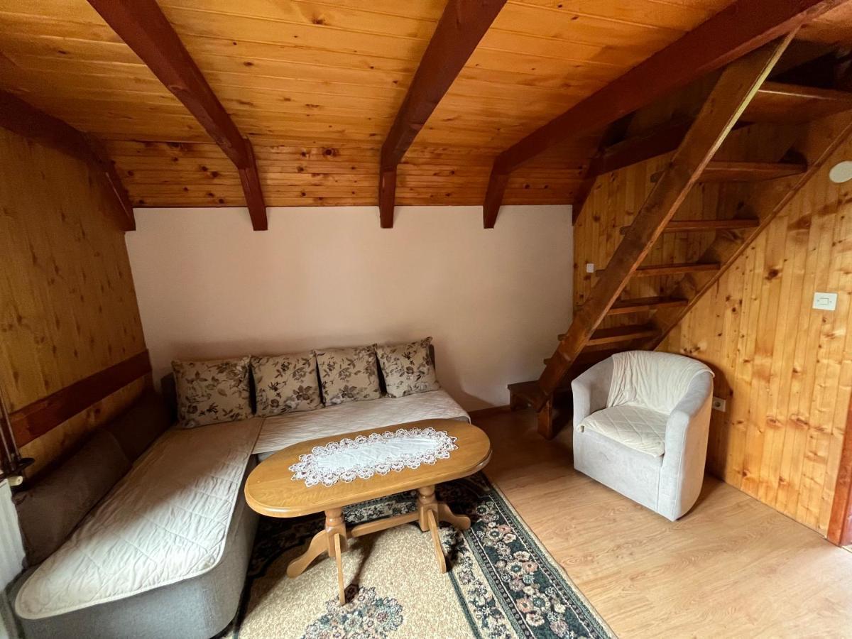 Bungalows Krstajic 자블야크 외부 사진
