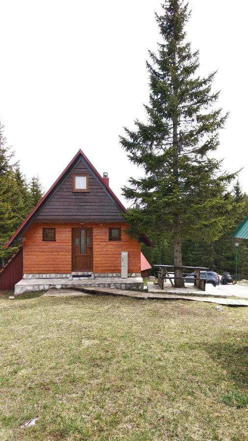 Bungalows Krstajic 자블야크 외부 사진